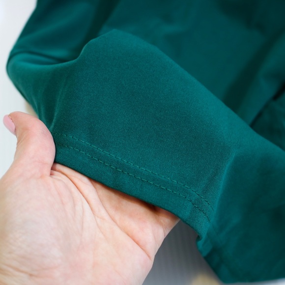 Green Sleeveless Mesh Details Fishtail Long Dress - Picture 8 of 8